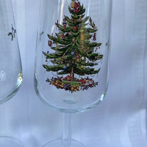 Spode Christmas Tree Crystal Stemware - Picture 2 of 9